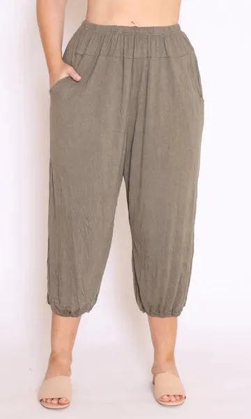 MAY QUARTER PANTS WITH POCKETS