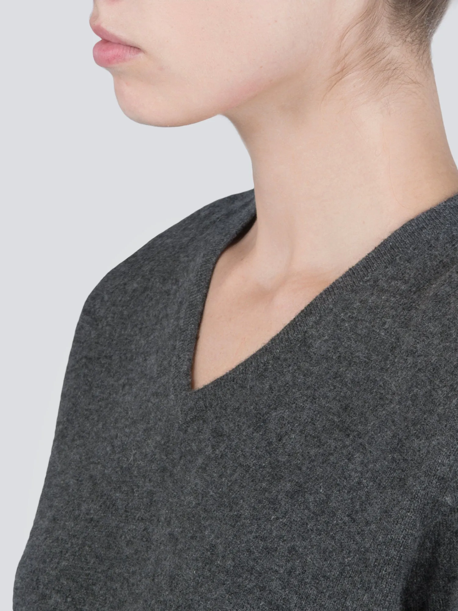V Neck Sweater_Graphite