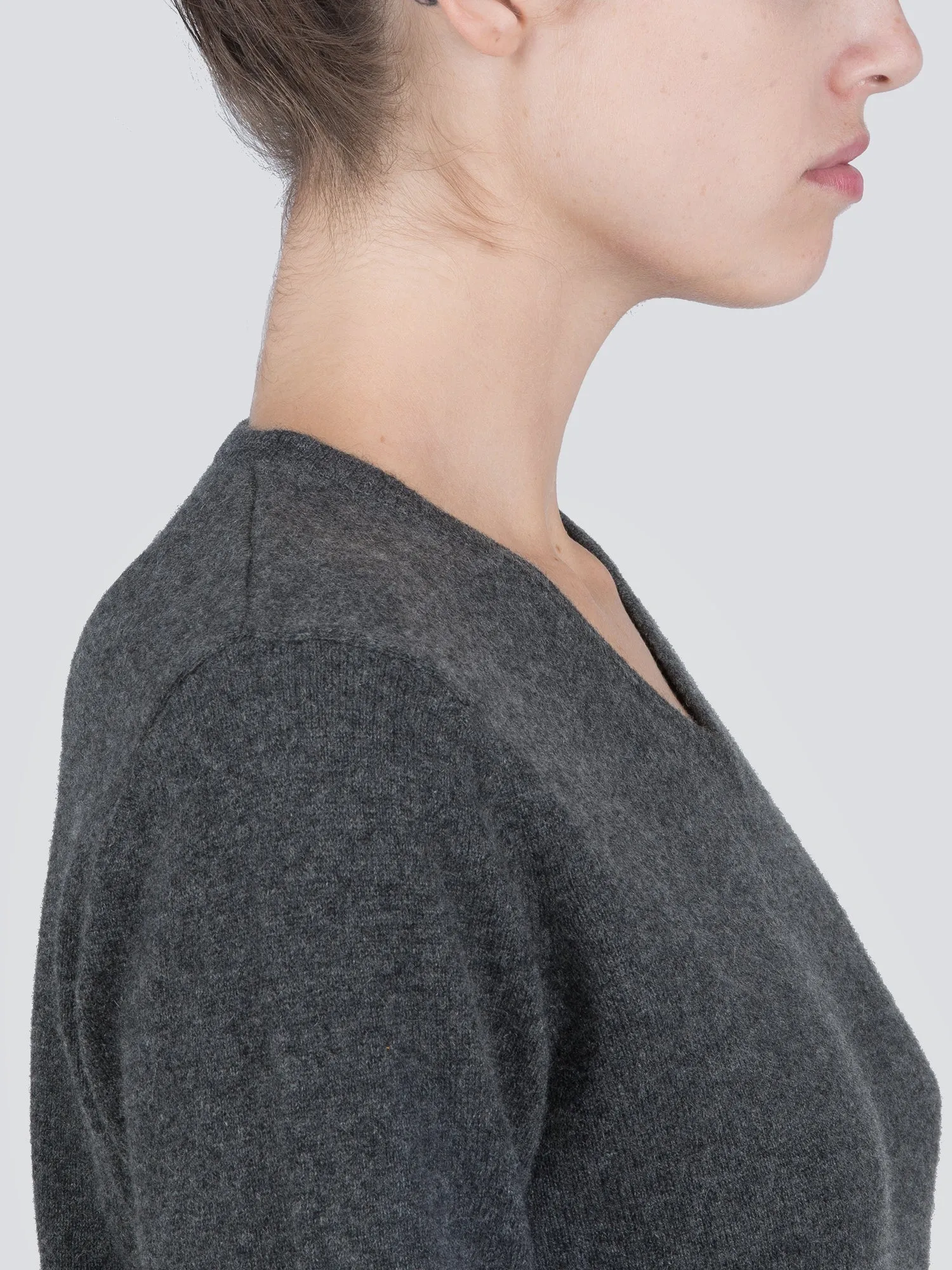 V Neck Sweater_Graphite