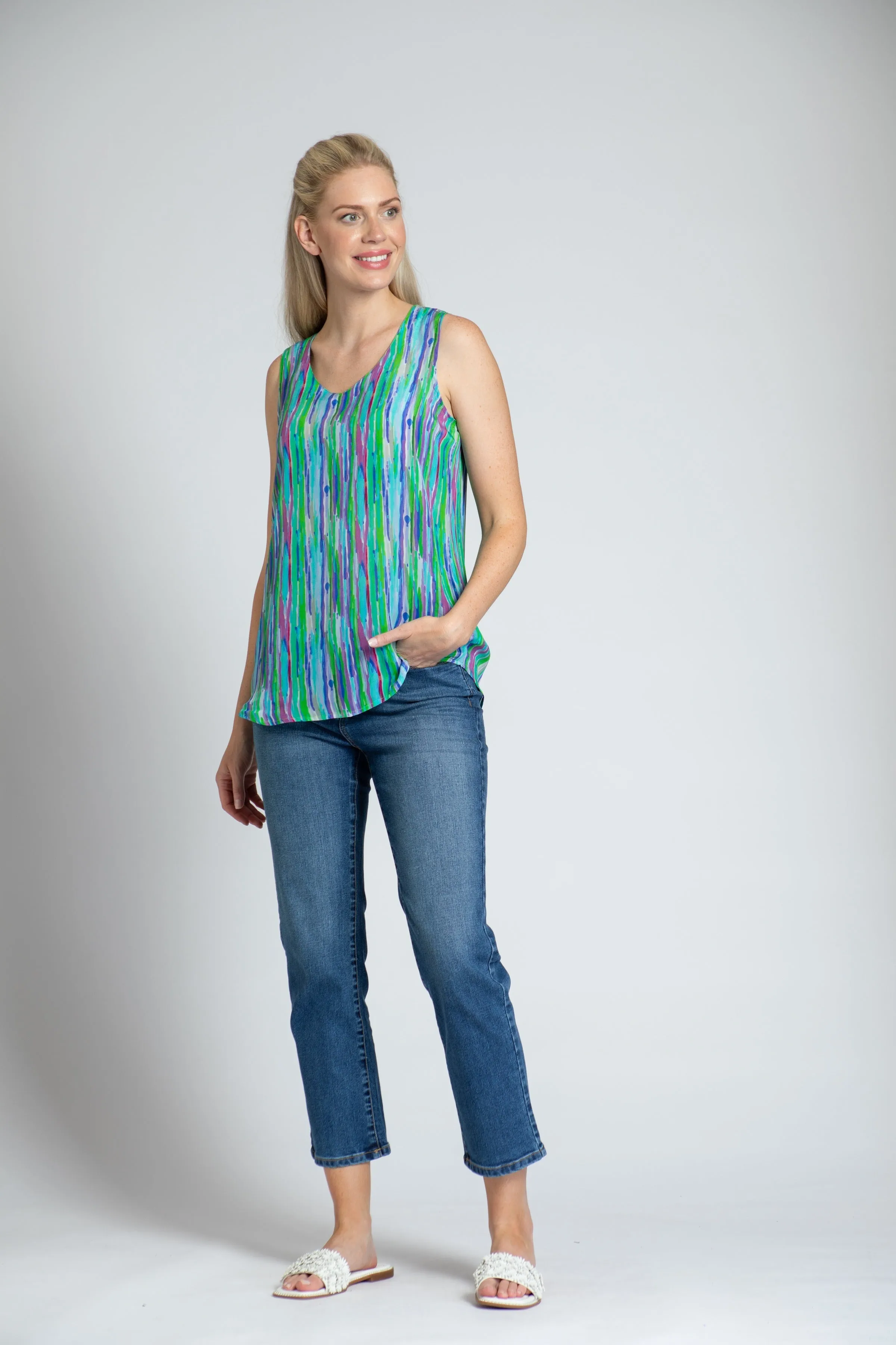 V-neck Tank